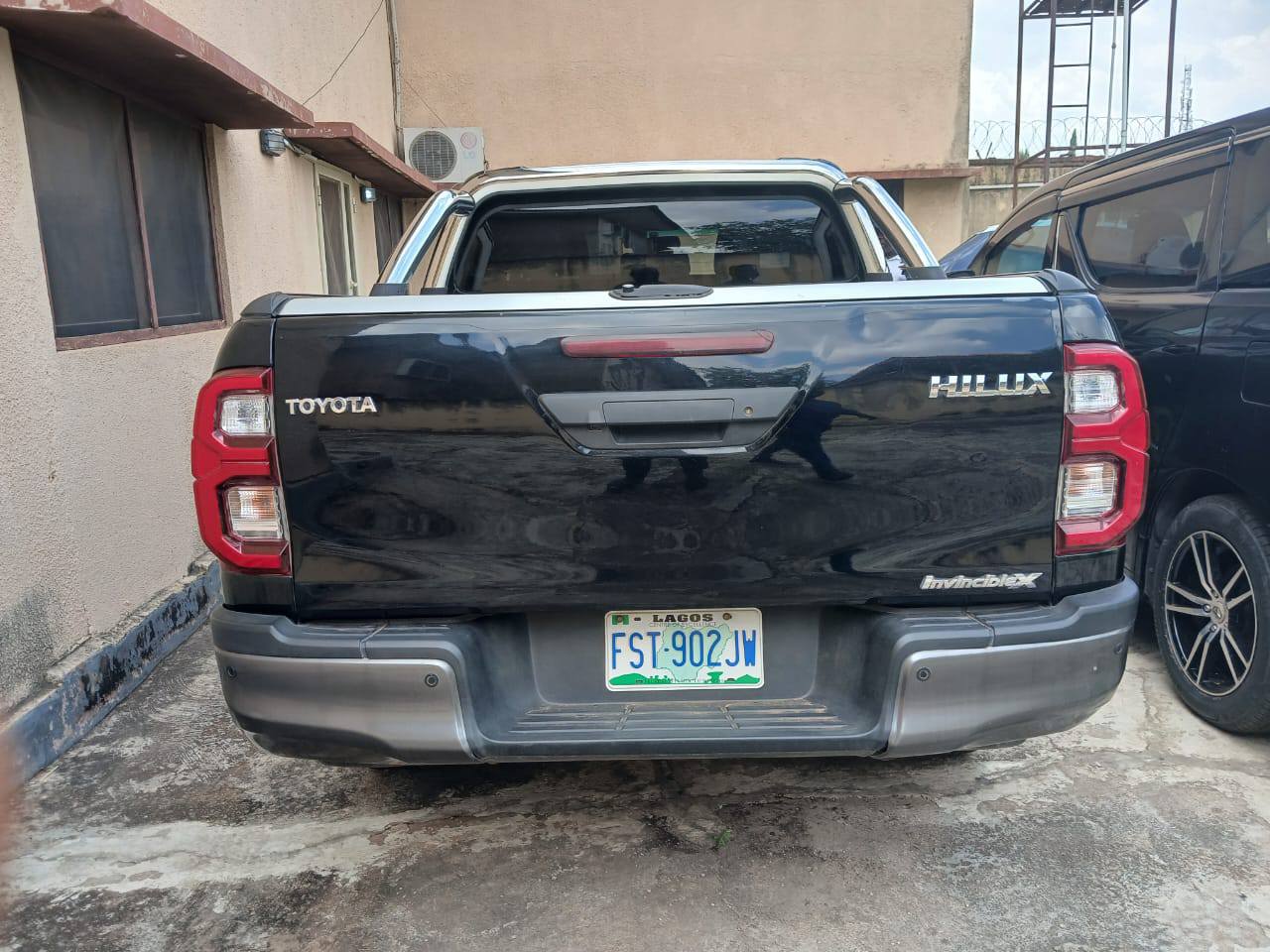 A picture of Registered Toyota hillux 3 month used