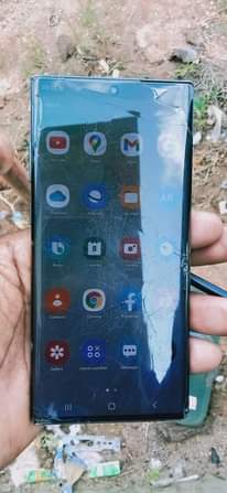 A picture of Galaxy not10 plus