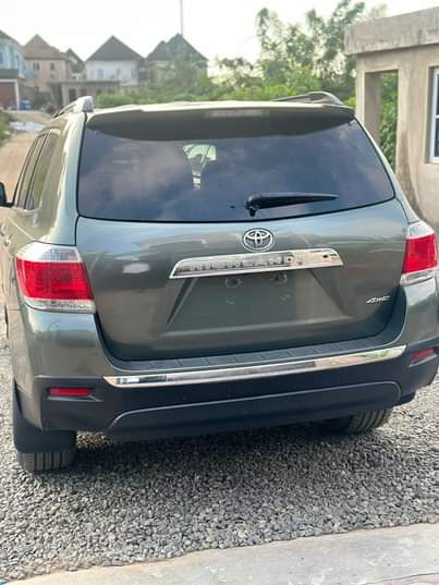 A picture of 2013 Toyota Highlander