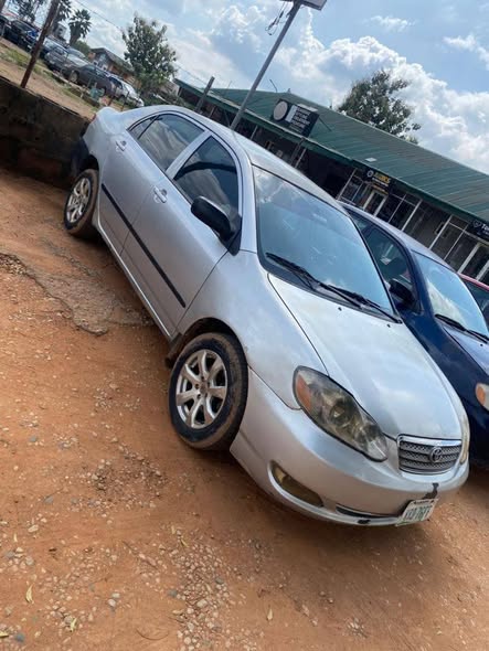 A picture of Very clean 06 Toyota Corolla for sale