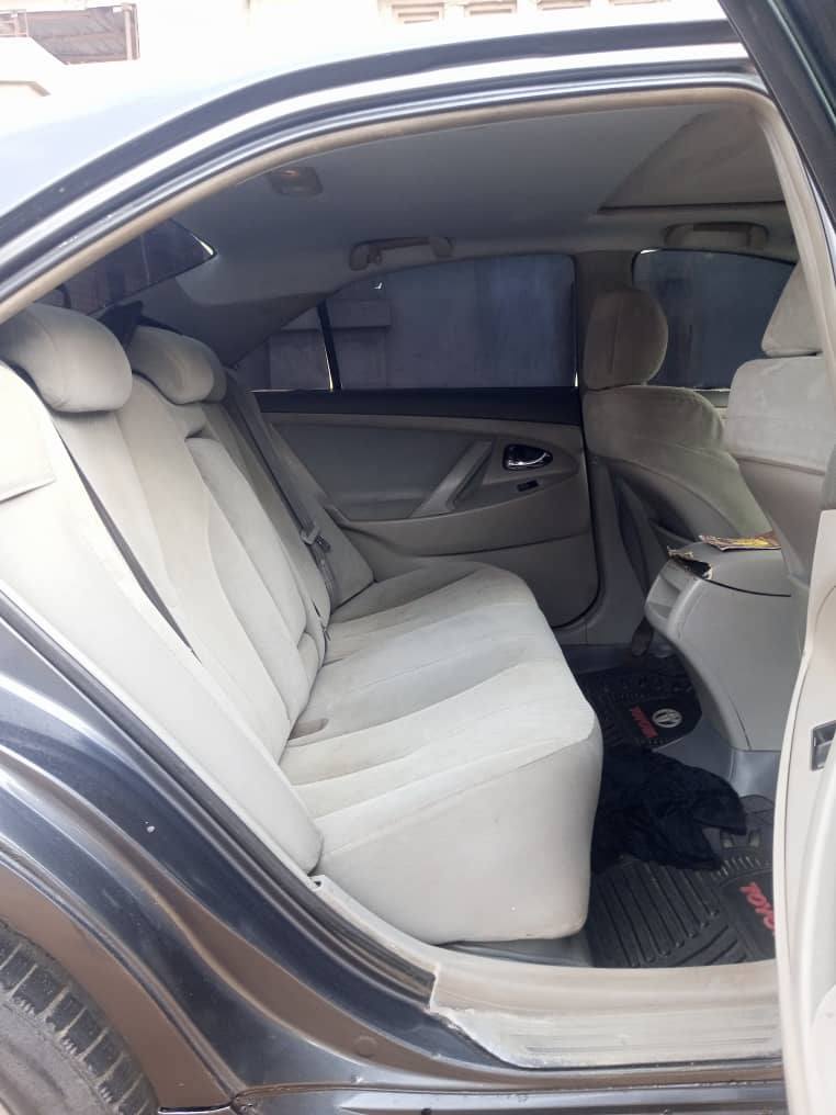 A picture of Toyota Camry 08