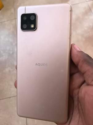A picture of ACQOUS SENSE 5G no kipengele