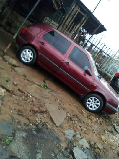 A picture of 2000 Volkswagen Golf3 Saloon