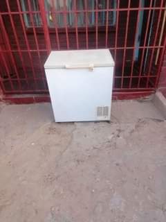 classifieds/fridges