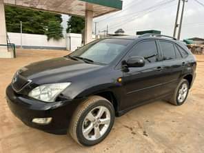 A picture of 2005 model Lexus RX 330 Tokumbo standard Nothing to fix