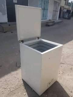 A picture of NAUZA FRIZA BEI 200K LOCATION UBUNGO RIVERSIDE