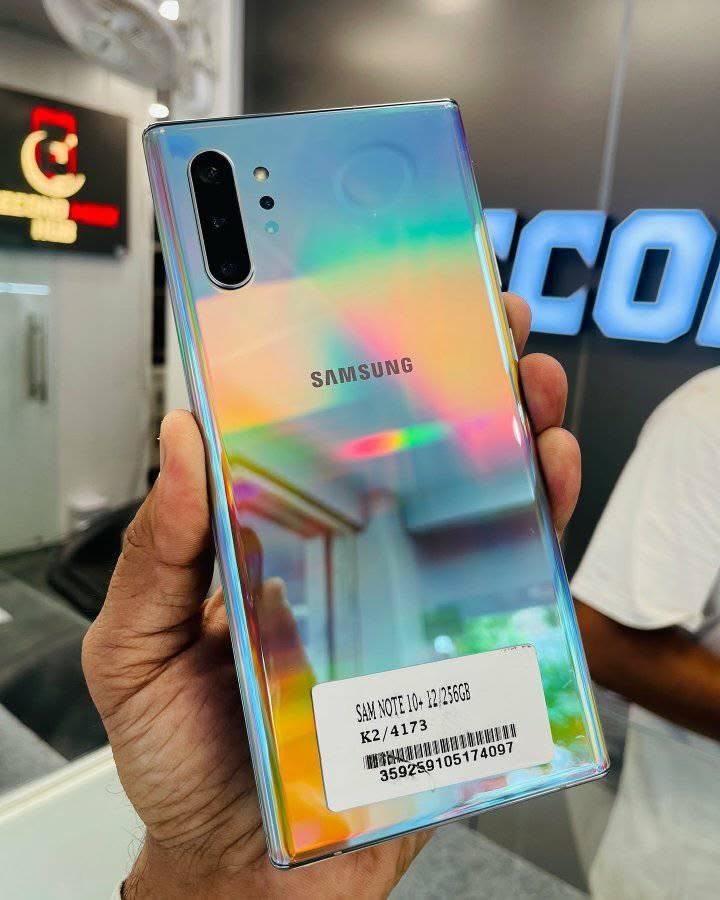 A picture of Samsung galaxy note 10plus