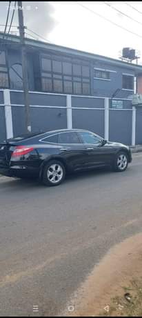 A picture of Back to business Quick sale Direct belguim 2011 honda crosstour