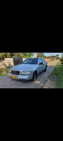 classifieds/cars mercedes