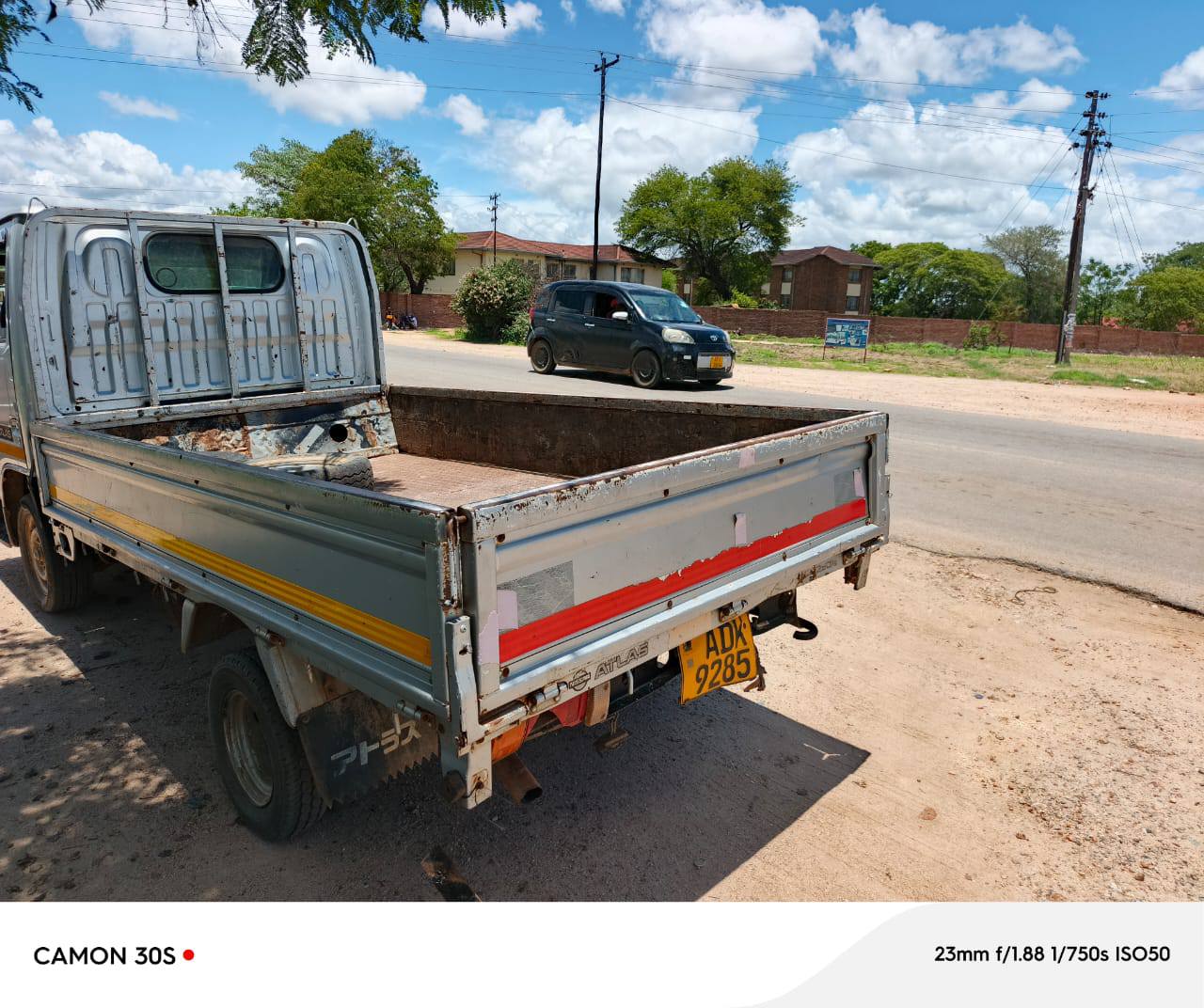used nissan atlas