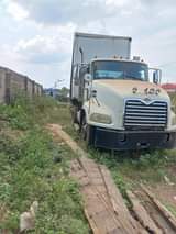 A picture of Few Months Registered 5 Units of Mack Vision Trucks 2009
