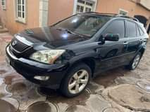 A picture of RX 330 lexus