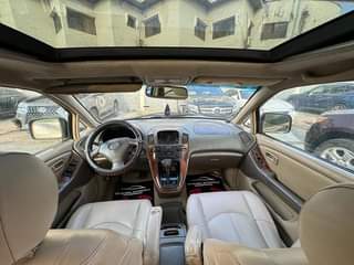 A picture of Neatly used and clean registered Lexus RX300 2001