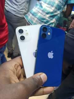 A picture of Iphone 12 mini 64gb and 256gb