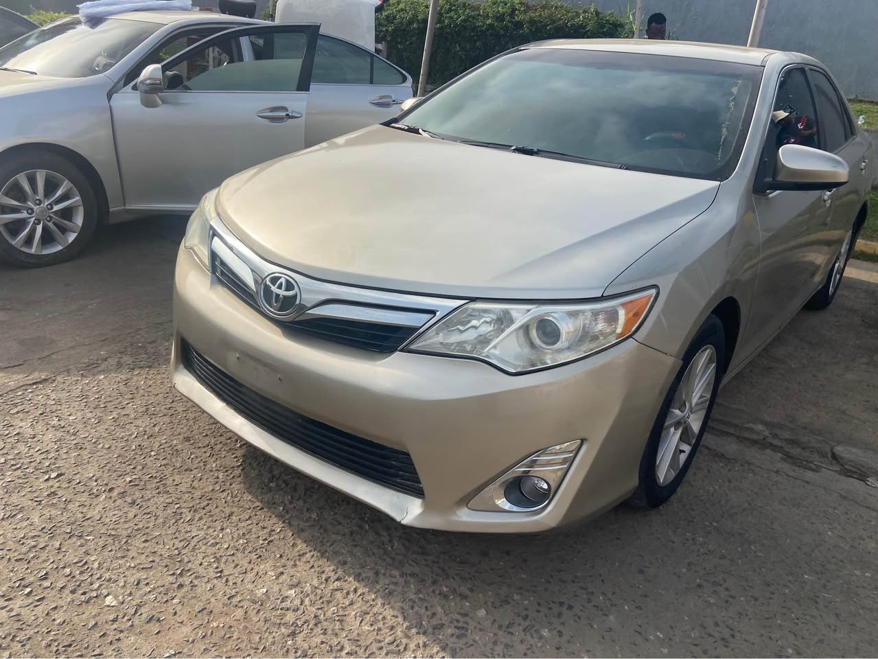 A picture of 2014 Toyota Camry XLE