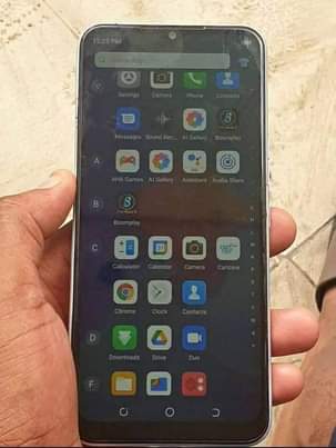 A picture of TECNO SPARK C8