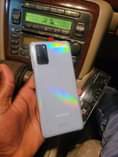 A picture of Samsung S20