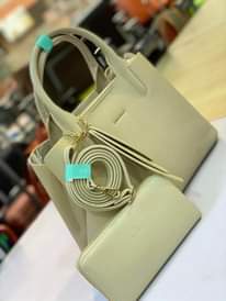 A picture of Hand Bags Black Purple Red
