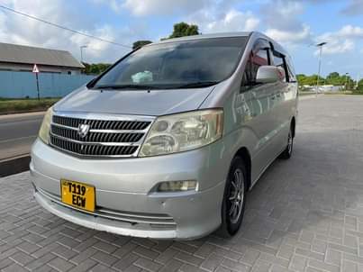 toyota alphard