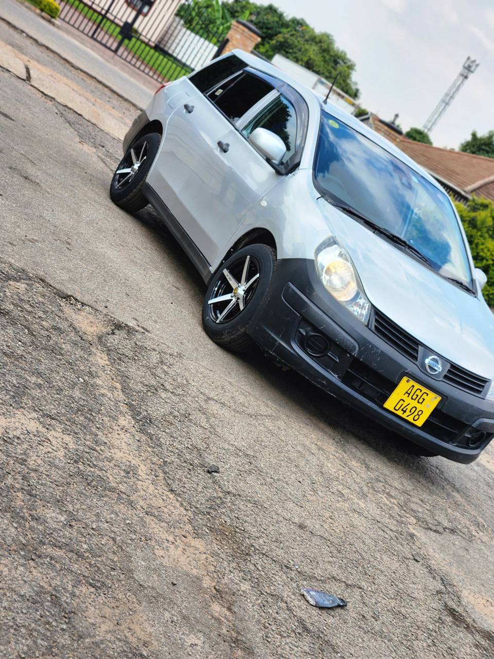 classifieds/cars nissan