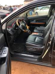 A picture of Lexus Rx 330 Everything is working perfectly fine 6 6