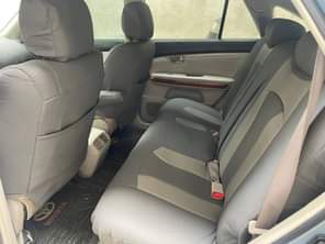 A picture of Registered 2005 Lexus rx330 First body Lagos state 7 6m
