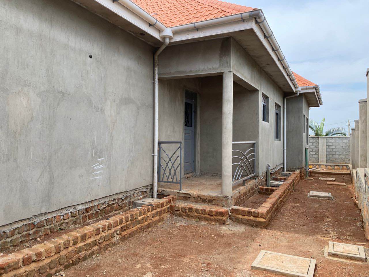 A picture of Newly Built Country Home Matuga 300m