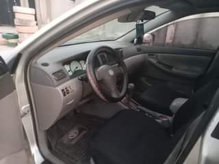 A picture of 2004 Toyota Camry