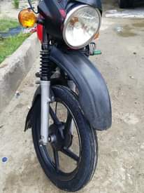 A picture of Boxer 125x Engine Kinanda Jino moja bei 1 35 m