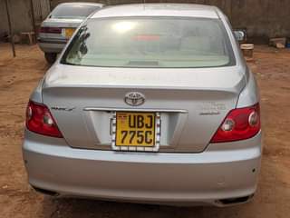A picture of TOYOTA MARK X UBJ