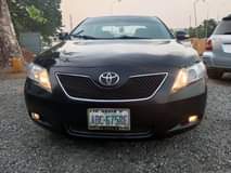 A picture of Heavy distress 2008 Toyota Camry XLE in mint 1 650
