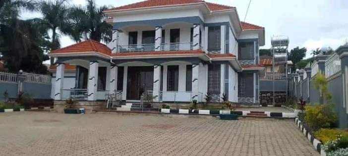 A picture of Newly constructed Double storage house for sale