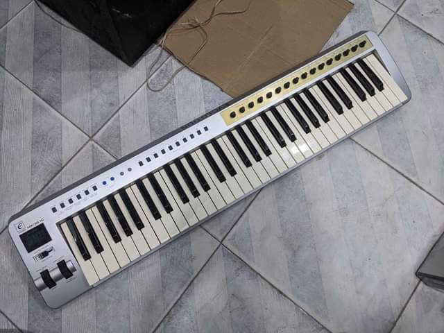 A picture of Evolution MIDI