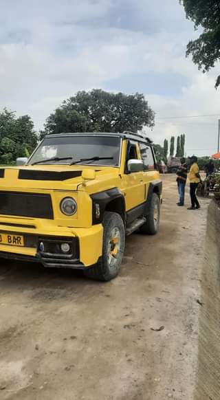 A picture of NISSAN SAFAR