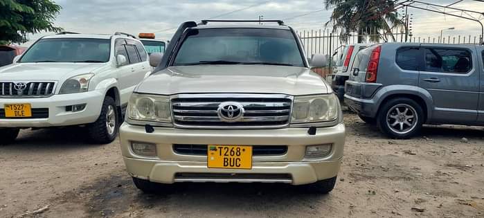 toyota land cruiser