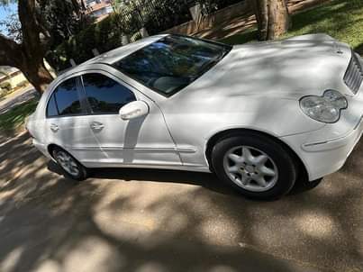 classifieds/cars mercedes