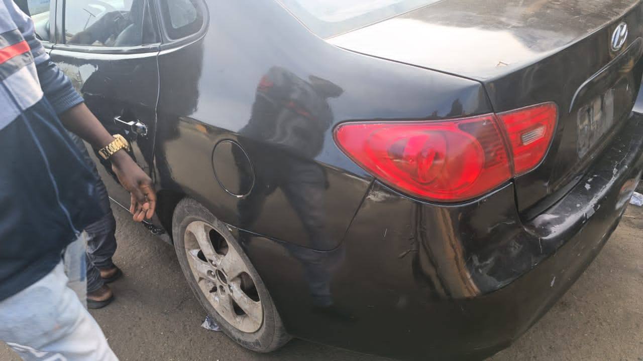A picture of Hyundai elantra 2008