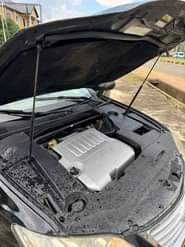 A picture of Lexus es350 Everything is working Owerri imo state Price 8