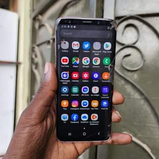 A picture of Samsung S9 Gb 64 ram 6 Call 0655695769 Haina tatzo
