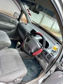 A picture of Spacio 5 5mln RAV4 Bei 7mln
