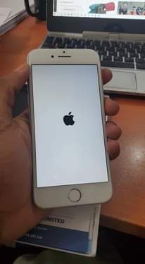 A picture of iPhone 8g