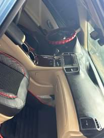 A picture of TOYOTA VENZA 2011