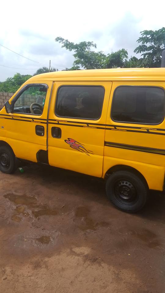 A picture of Mini bus