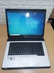 A picture of Toshiba core 2duo Ram 3gb hdd 500gb chaji saa 1