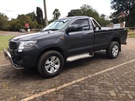 used toyota hilux