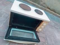 A picture of Oven juu ina plate za umeme 85 000 Nicheki 0783