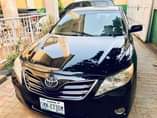 A picture of Belgium standard 2010 Toyota Camry full Option keyless. Going for