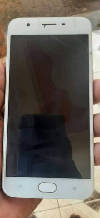 A picture of Oppo A57