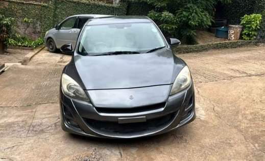 mazda axela