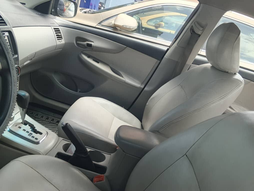 A picture of Toyota corrola 2013 model registered toks standard